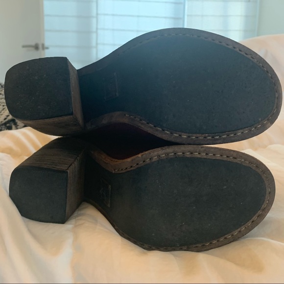 Frye Alexis size 6B 76300 heeled boots - Picture 5 of 5